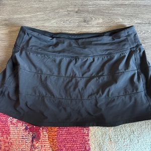 Lululemon black tennis skirt